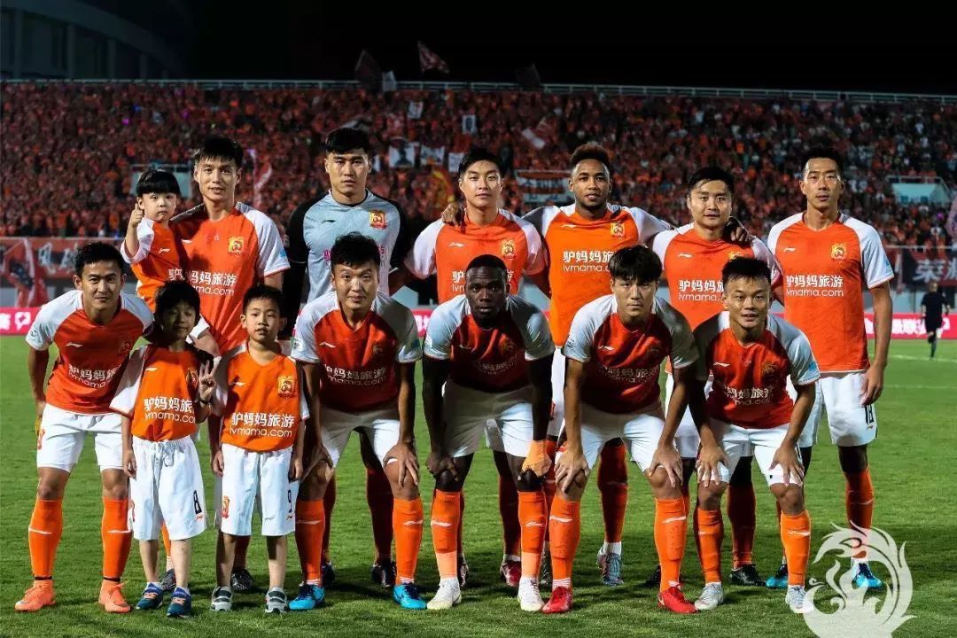 在对阵洛杉 在对阵洛杉