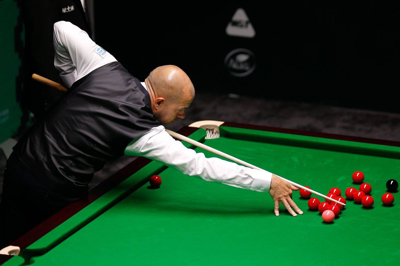 而非高球 而非高球